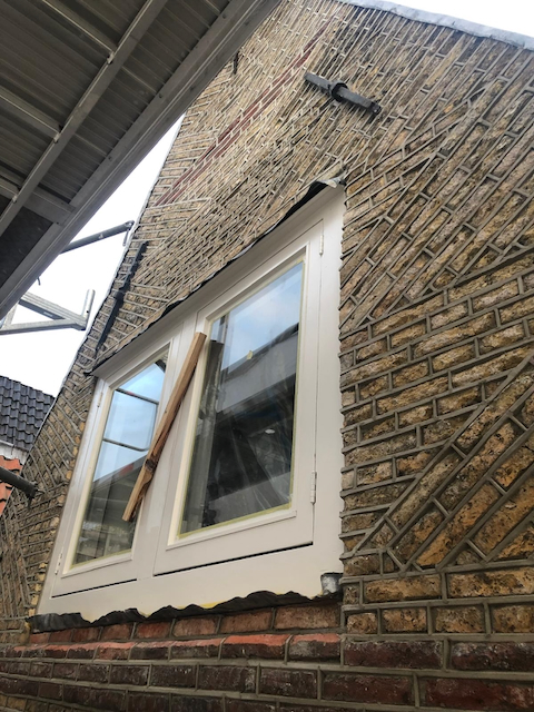 Achtergevel aan de Brouwersgracht in Amsterdam. Metselwerk en voegwerk gerestaureerd door Lincoln Gevelrestauratie.
